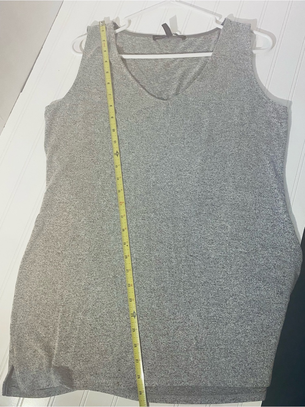 White House Black Market Gray Sleeveless V-Neck Tank Top - Picture 5 of 5